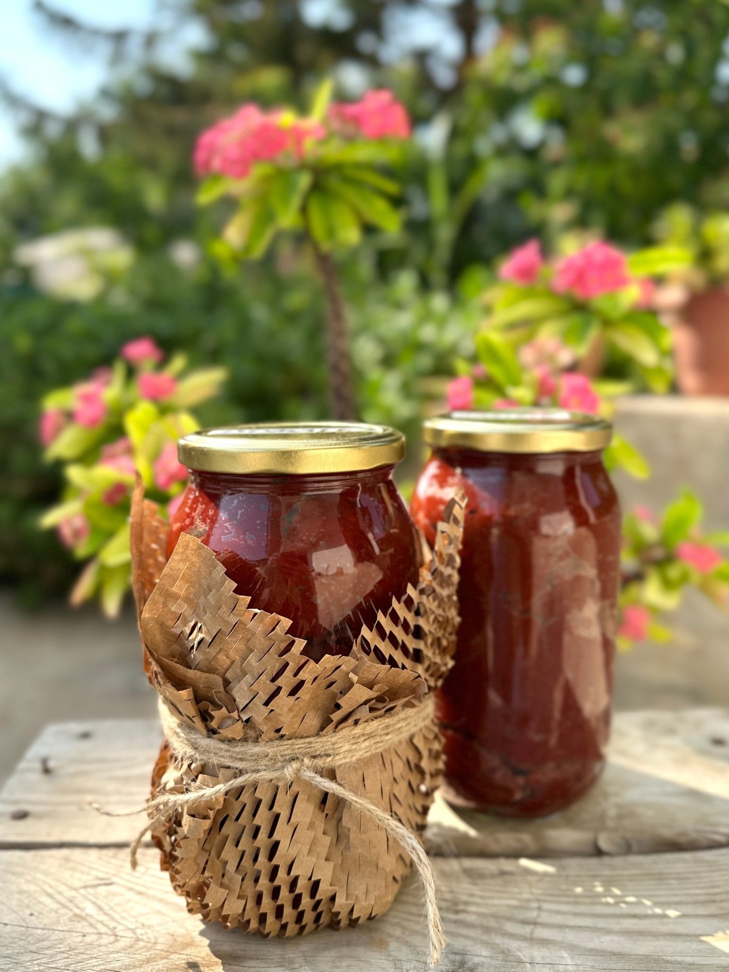 El Yapımı Akdeniz Biber Salçamız (1kg) - Güneşin Tadını Taşıyan Lezzet - Akdeniz Marketim